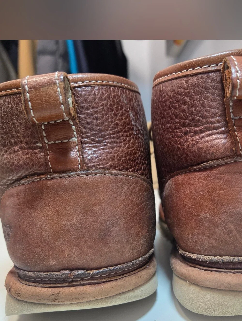 UGG Neumel Chukka Mens Brown Pebbled Leather Sherpa Lined Ankle Boots Size 11